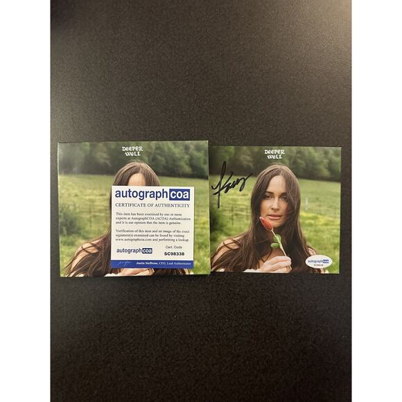 Kacey Musgraves Deeper Well SIGNED CD COA ACOA #SC98338 - Picture 1 of 3